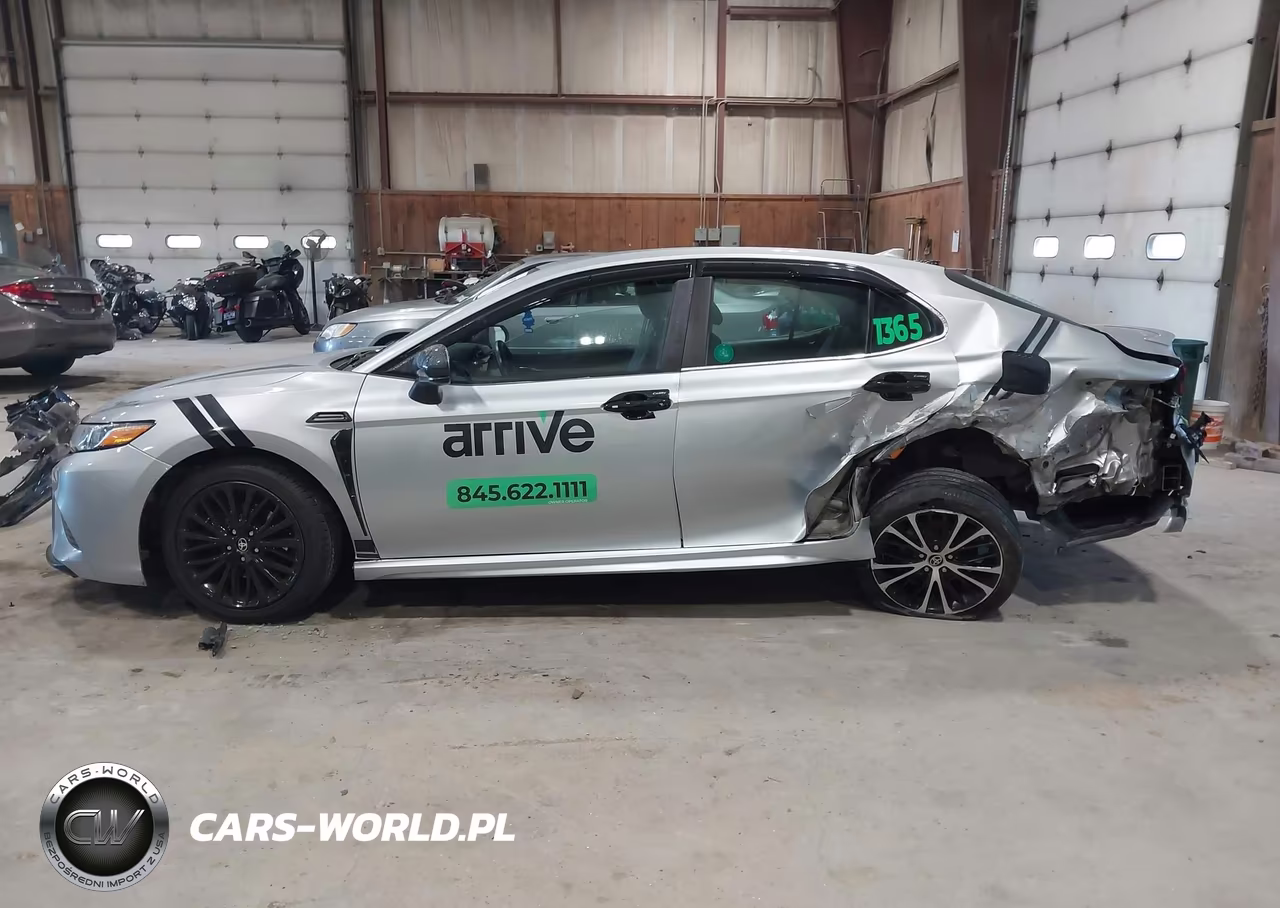 2020 Toyota Camry Se VIN:4T1G11AK8LU501311 - 14