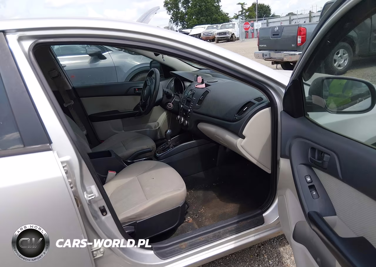 2012 Kia Forte Ex VIN:KNAFU4A2XC5621692 - 5