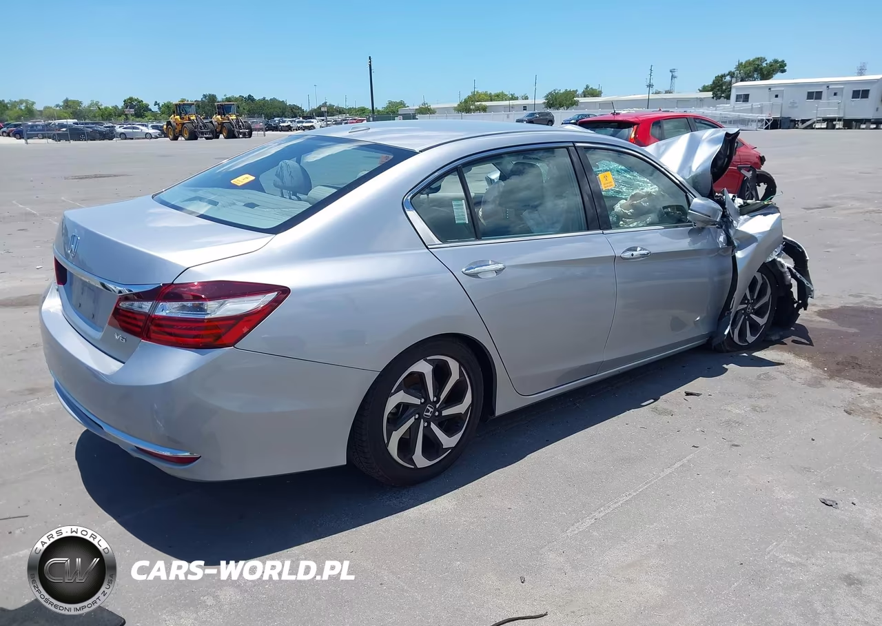 2017 Honda Accord Ex-L V6 VIN:1HGCR3F85HA016025 - 4