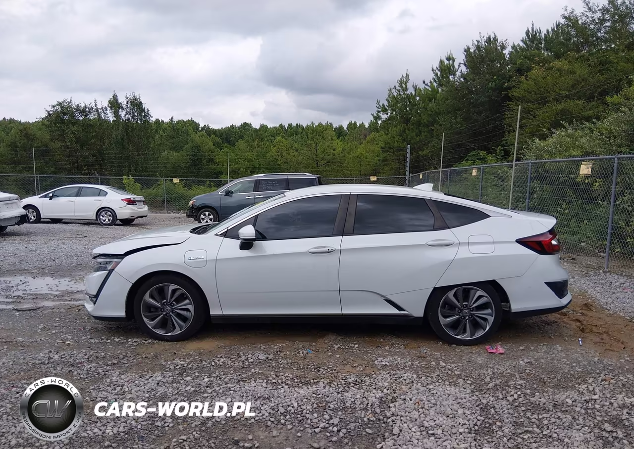 2018 Honda Clarity Plug-In Hybrid VIN:JHMZC5F18JC008843 - 14