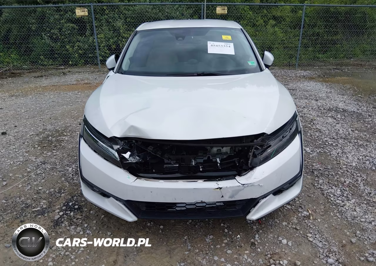 2018 Honda Clarity Plug-In Hybrid VIN:JHMZC5F18JC008843 - 6