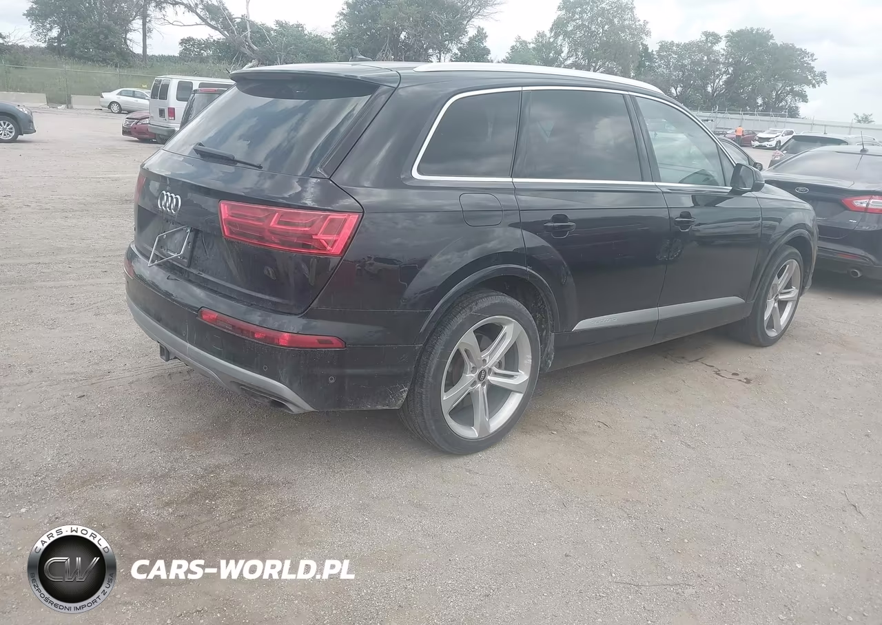 2019 Audi Q7 55 Premium VIN:WA1VAAF77KD020409 - 4