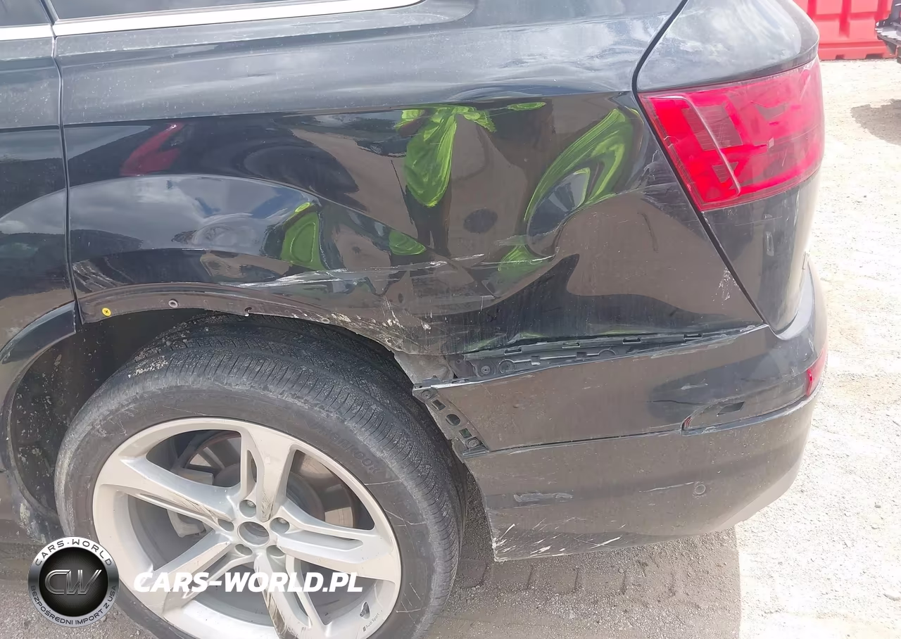 2019 Audi Q7 55 Premium VIN:WA1VAAF77KD020409 - 6