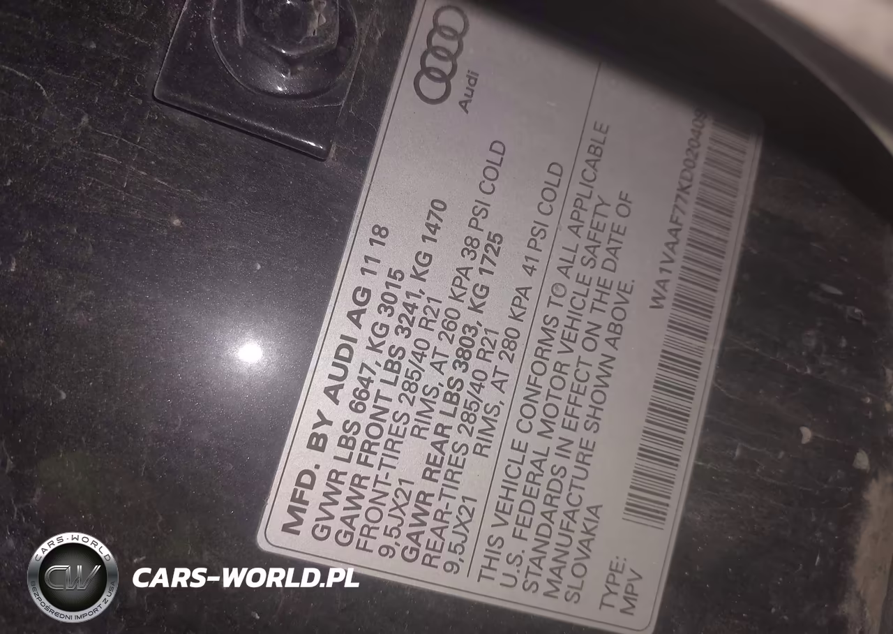 2019 Audi Q7 55 Premium VIN:WA1VAAF77KD020409 - 9