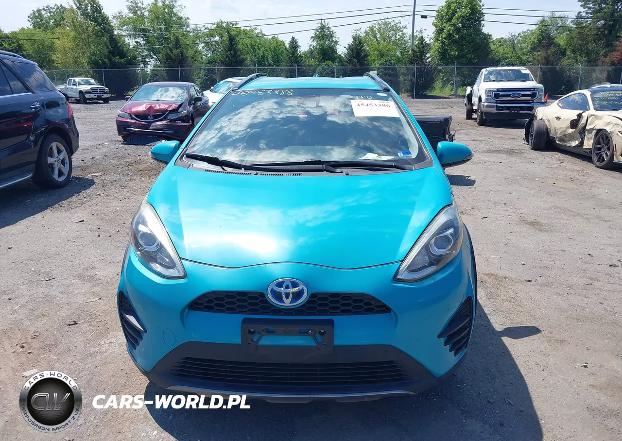 2018 Toyota Prius C Four-One-Three-Two VIN:JTDKDTB31J1616677 - 12