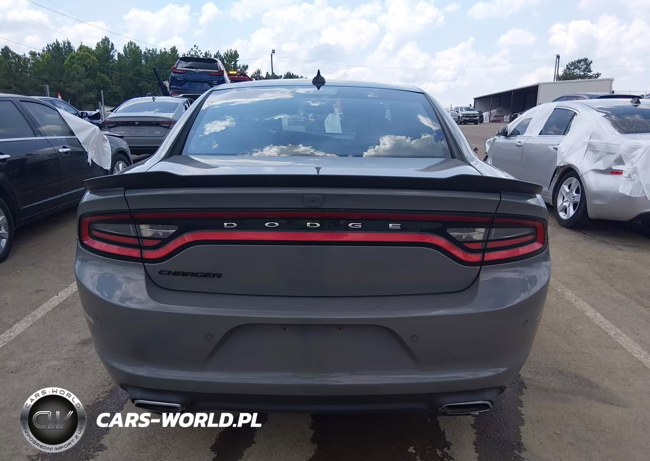 2018 Dodge Charger Sxt Plus Rwd VIN:2C3CDXHG3JH220522 - 17