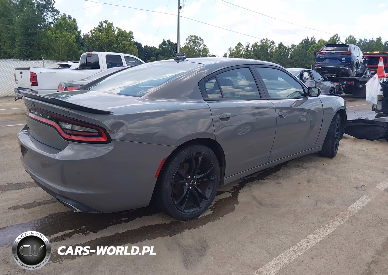 2018 Dodge Charger Sxt Plus Rwd VIN:2C3CDXHG3JH220522 - 4