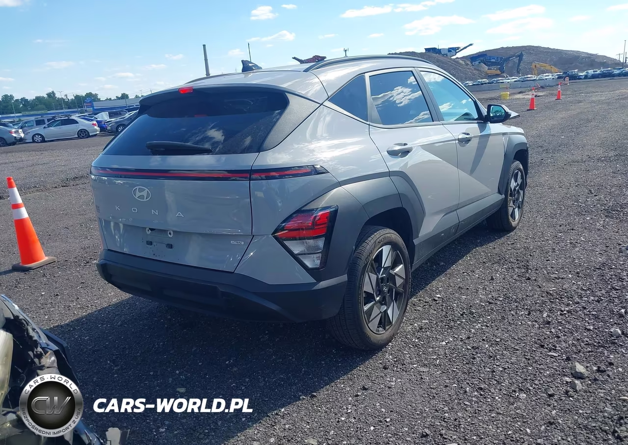 2024 Hyundai Kona Sel VIN:KM8HBCAB2RU104618 - 4