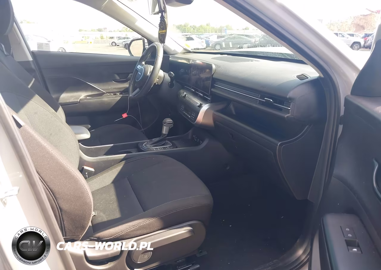 2024 Hyundai Kona Sel VIN:KM8HBCAB2RU104618 - 5