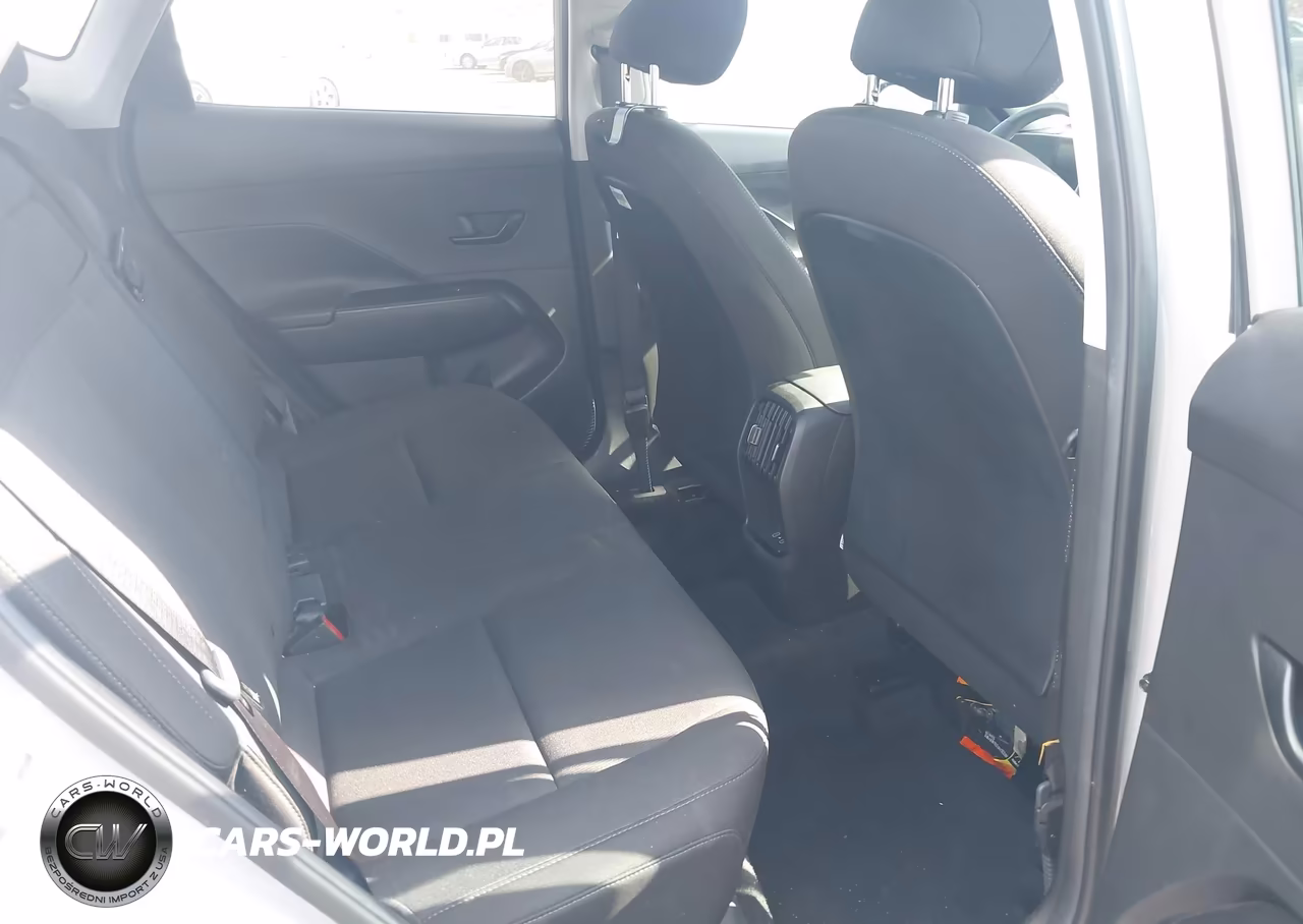 2024 Hyundai Kona Sel VIN:KM8HBCAB2RU104618 - 8