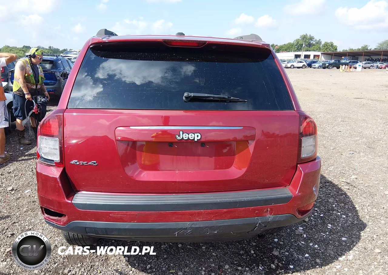 2015 Jeep Compass Sport VIN:1C4NJDBB0FD396117 - 16