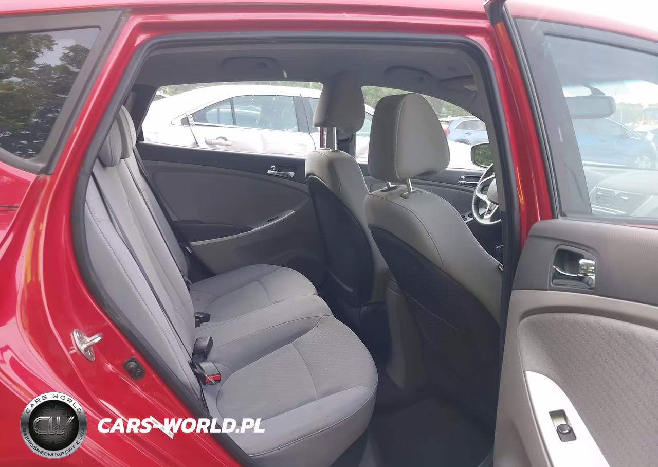 2013 Hyundai Accent Se VIN:KMHCU5AE0DU100201 - 8