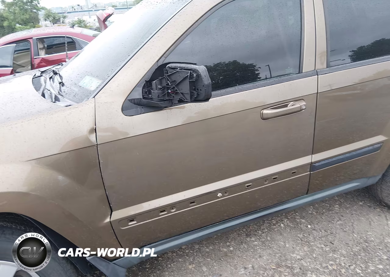 2008 Jeep Grand Cherokee Laredo VIN:1J8GR48K38C238722 - 6