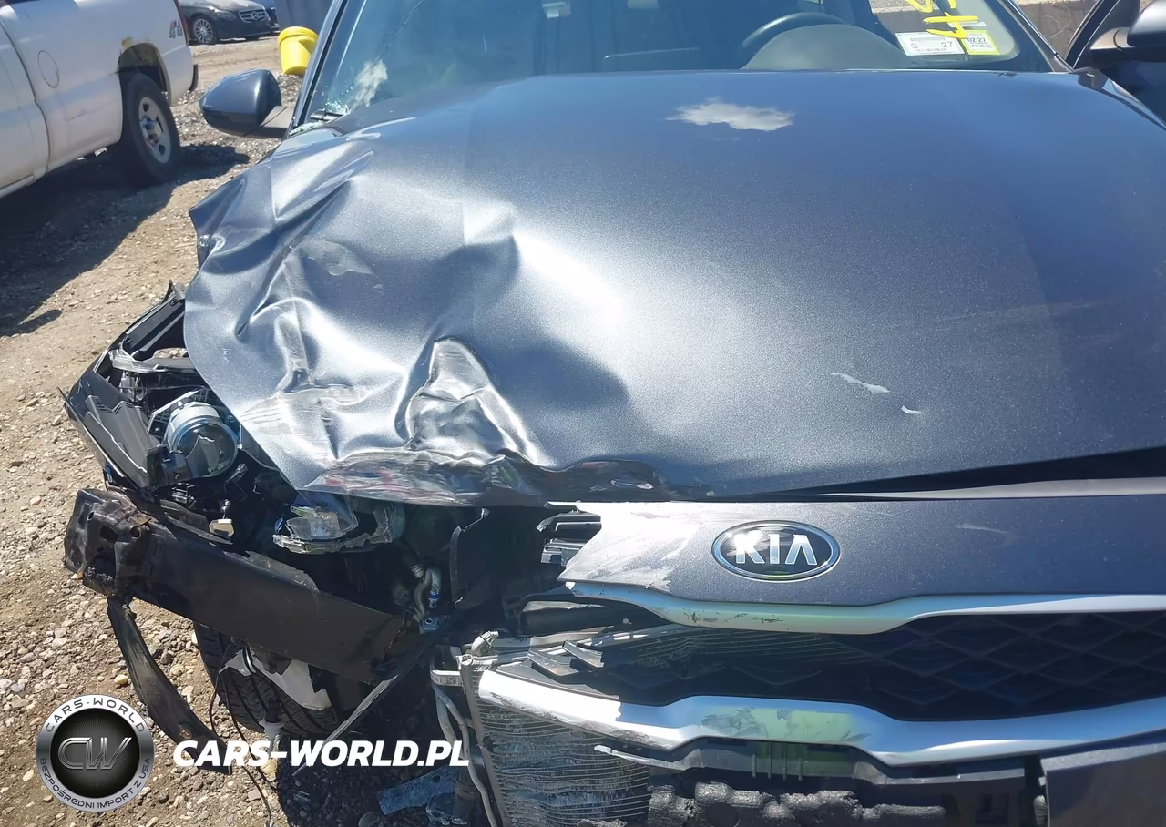 2020 Kia Forte Lxs VIN:3KPF24AD4LE145454 - 10