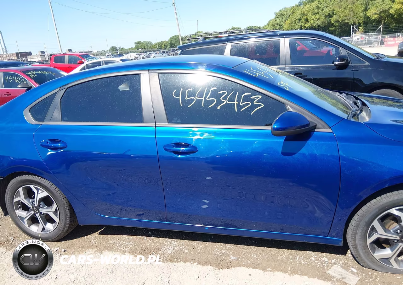 2019 Kia Forte Lxs VIN:3KPF24AD7KE074569 - 14