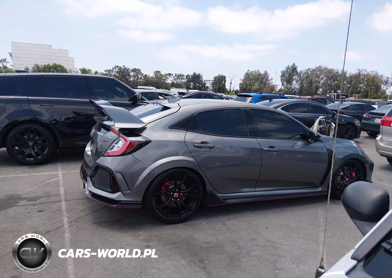 2019 Honda Civic Type R Touring VIN:SHHFK8G75KU203376 - 13