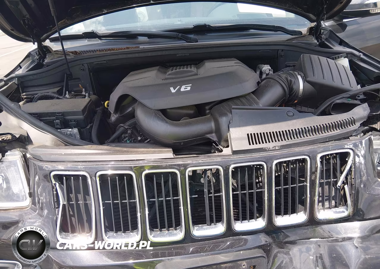 2015 Jeep Grand Cherokee Limited VIN:1C4RJFBG0FC706183 - 10