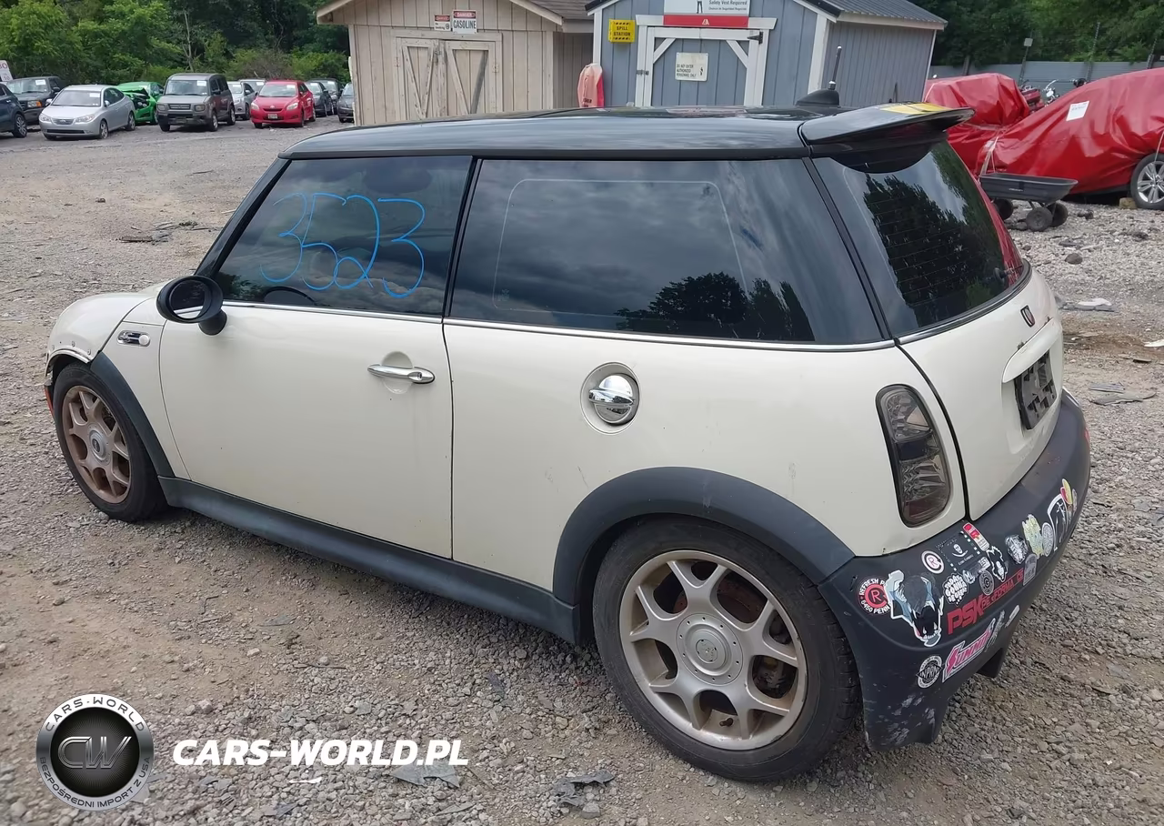 2006 Mini Cooper S VIN:WMWRE33536TJ38959 - 3