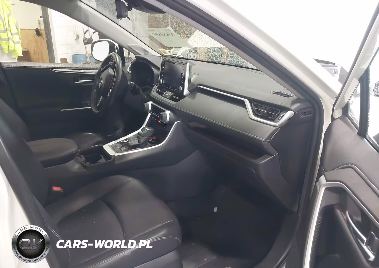 2020 Toyota Rav4 Hybrid Limited VIN:JTMD6RFV6LJ002082 - 5