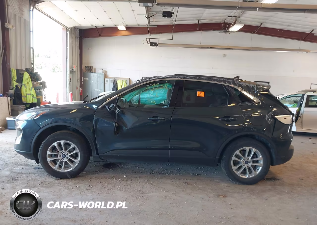 2022 Ford Escape Se VIN:1FMCU9G69NUA59625 - 13