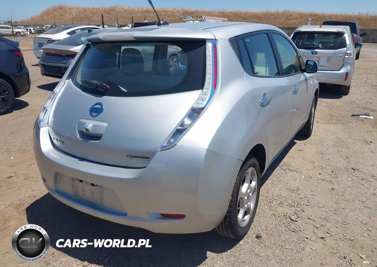 2011 Nissan Leaf Sl VIN:JN1AZ0CP4BT009145 - 4