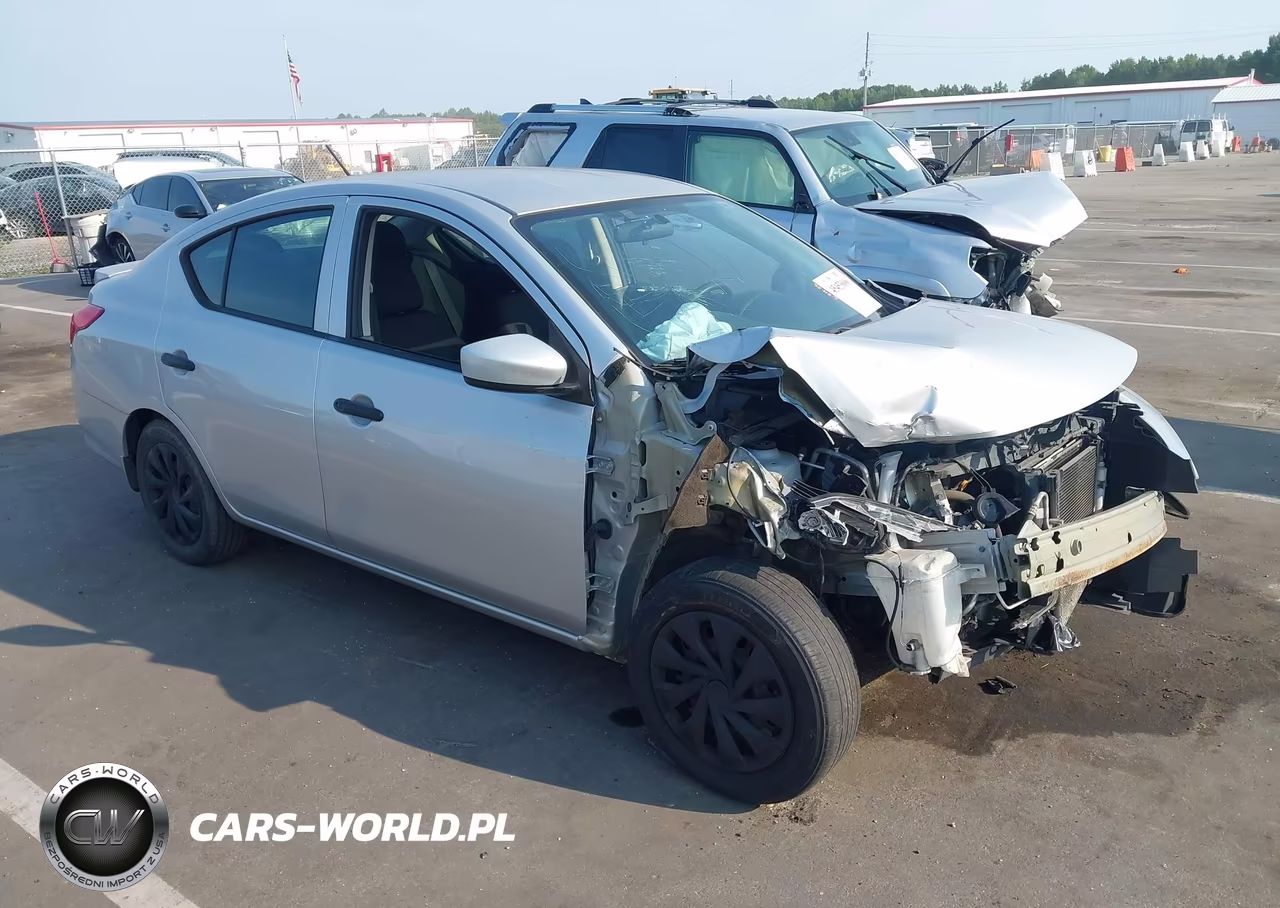 2019 Nissan Versa 1.6 S+ – zdjęcie 1 z 17