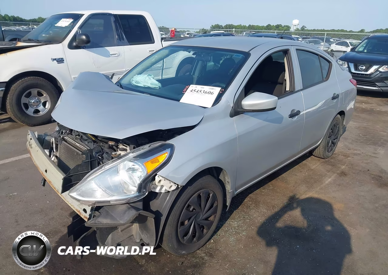 2019 Nissan Versa 1.6 S+ VIN:3N1CN7AP1KL827758 - 2