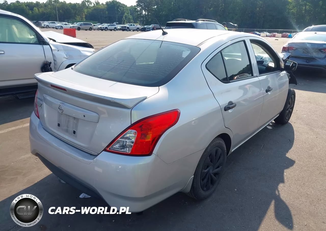 2019 Nissan Versa 1.6 S+ VIN:3N1CN7AP1KL827758 - 4