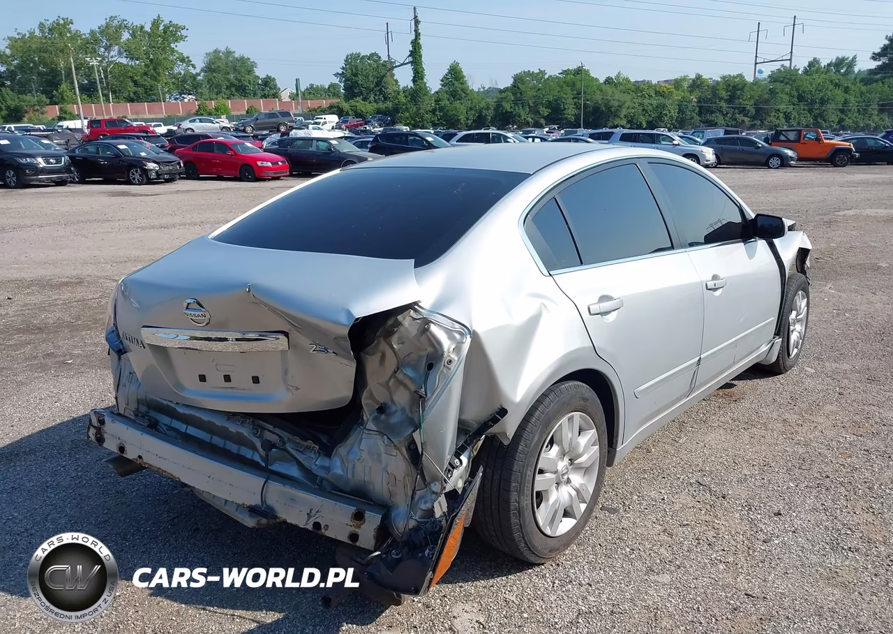 2010 Nissan Altima 2.5 S VIN:1N4AL2AP2AN565668 - 4