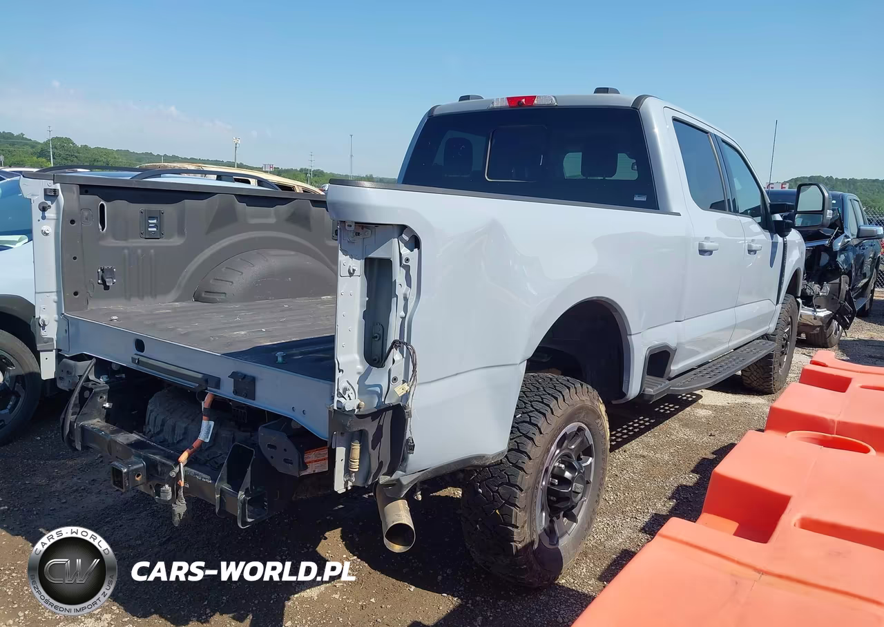2024 Ford F-250 Lariat VIN:1FT8W2BN4REC93598 - 4
