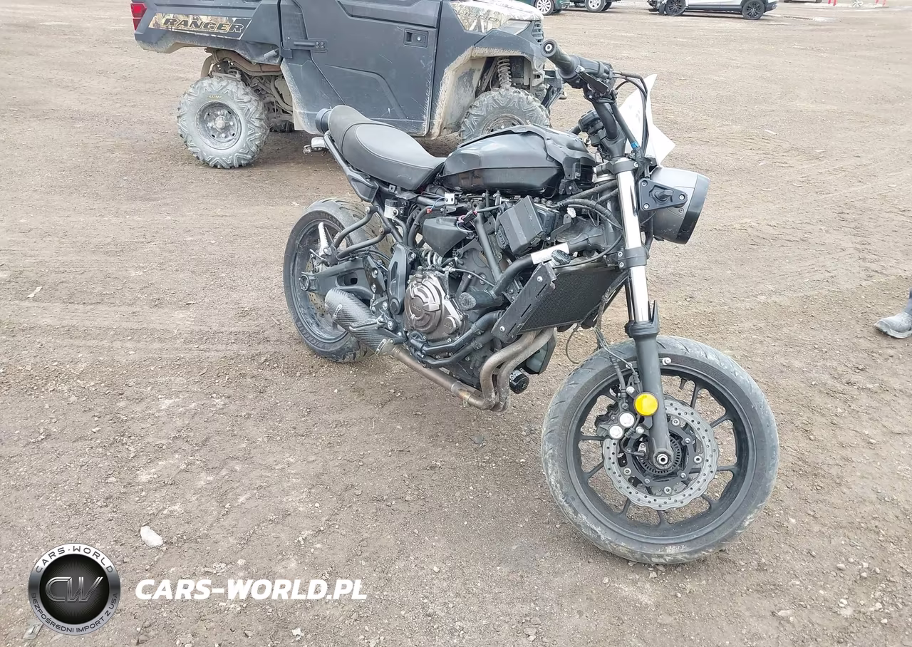2018 Yamaha Xsr700 C VIN:JYARM21Y2JA000360 - 1