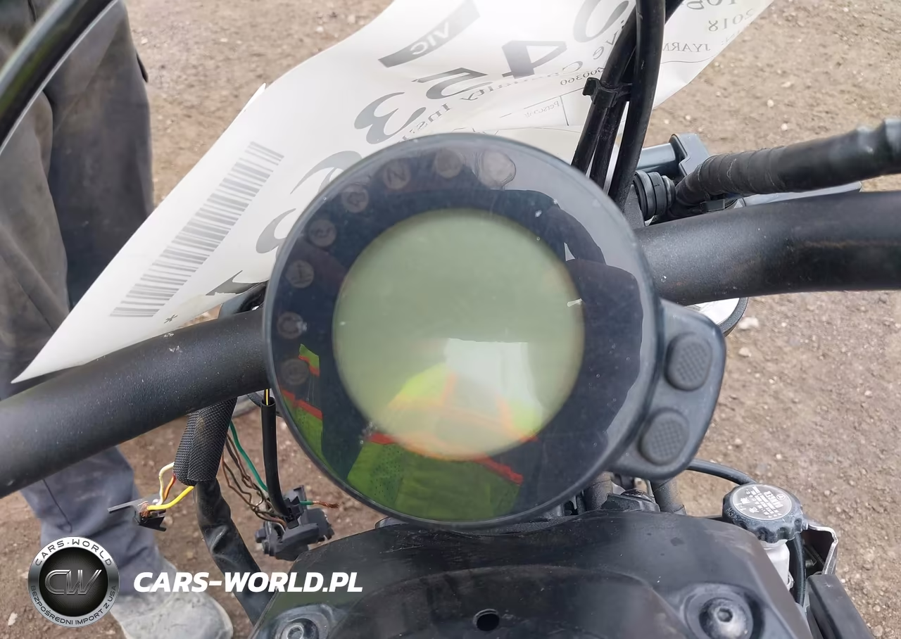 2018 Yamaha Xsr700 C VIN:JYARM21Y2JA000360 - 7