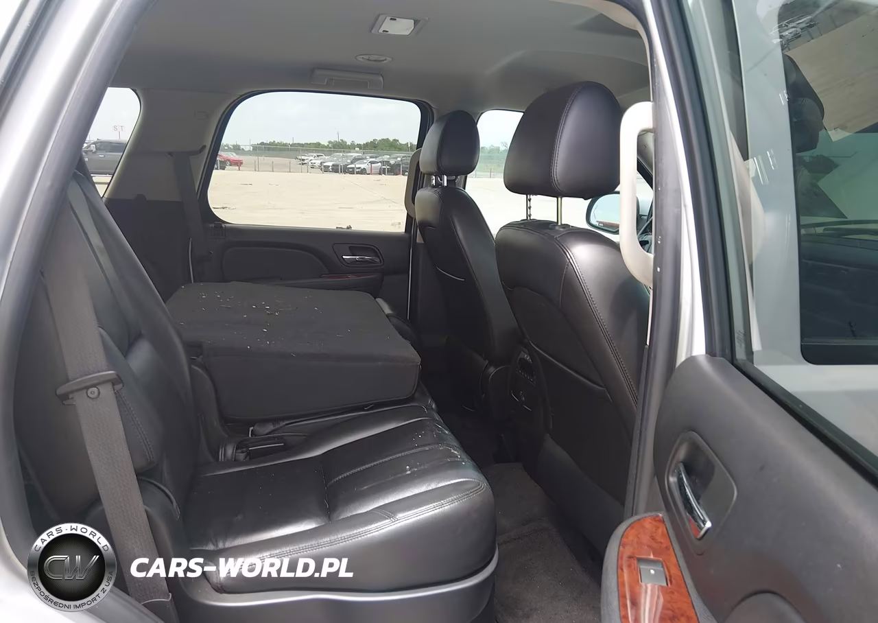 2010 Chevrolet Tahoe Hybrid VIN:1GNUCDDJ4AR223262 - 8
