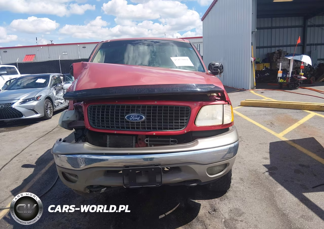 2001 Ford Expedition Eddie Bauer VIN:1FMPU18L91LB24559 - 13