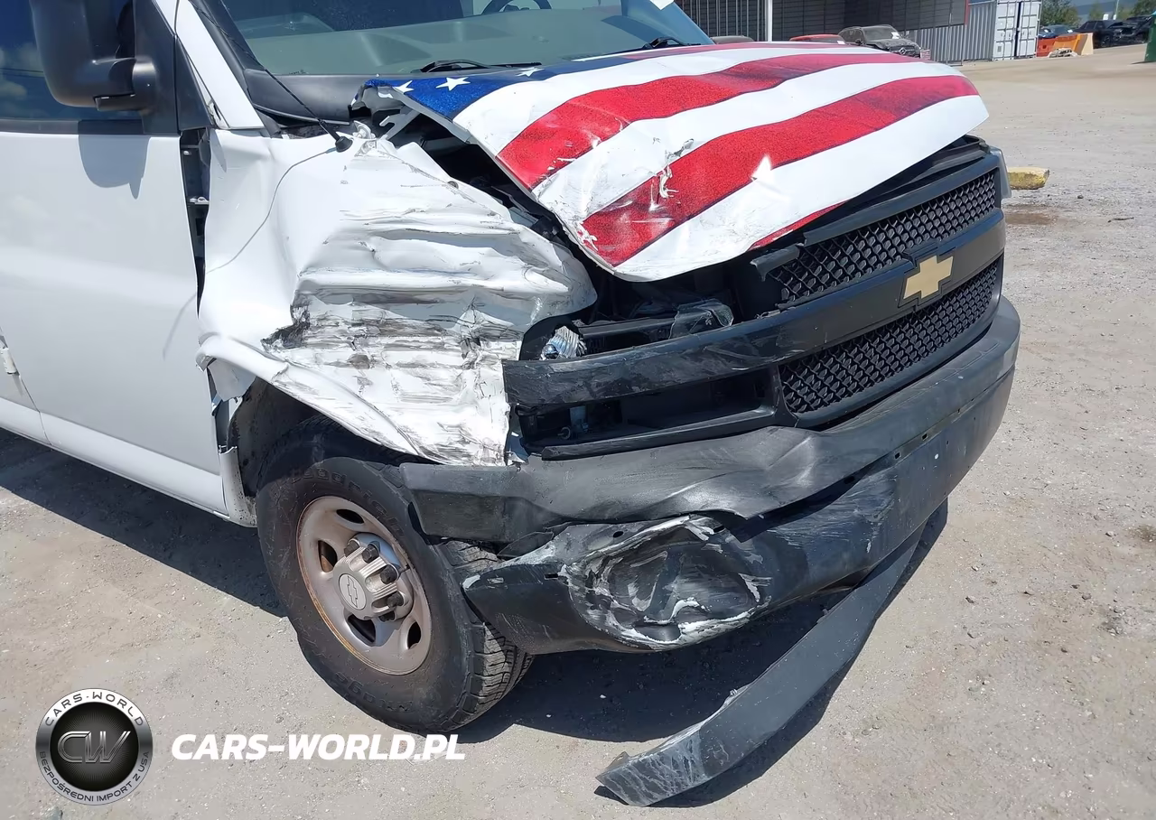 2018 Chevrolet Express 2500 Work Van VIN:1GCWGBFP8J1227146 - 6