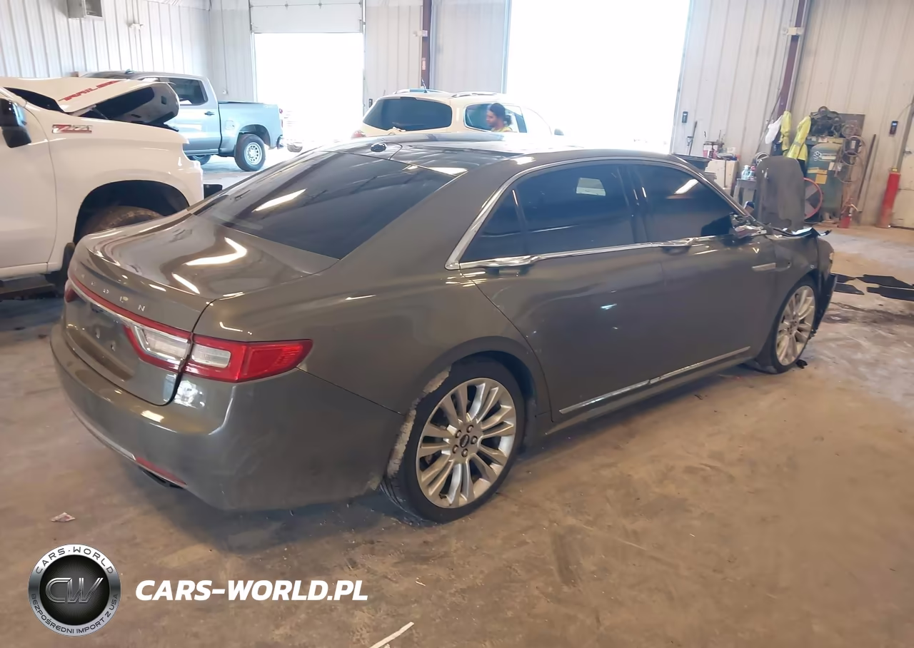 2017 Lincoln Continental Reserve VIN:1LN6L9NCXH5609695 - 4