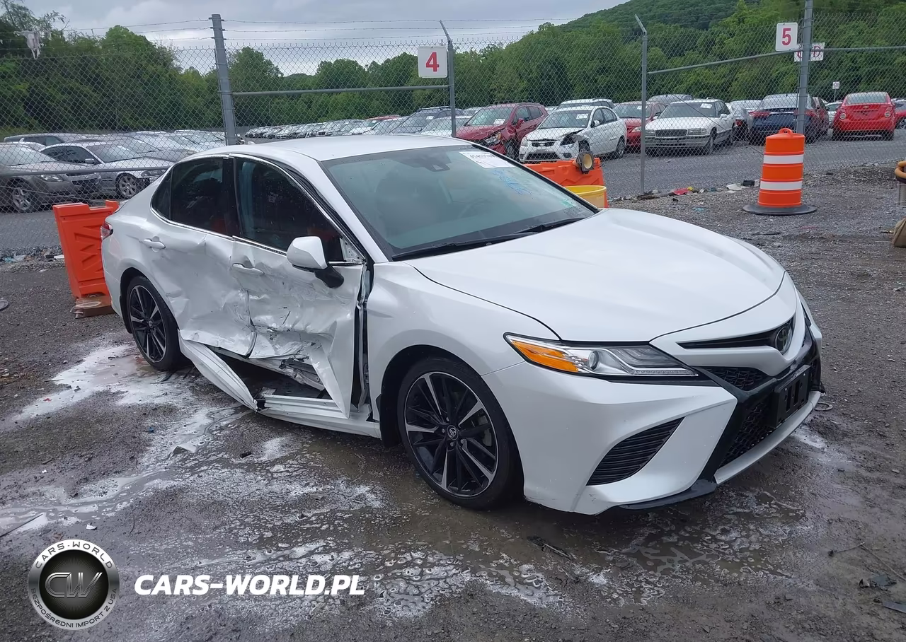 2020 Toyota Camry Xse – zdjęcie 1 z 19