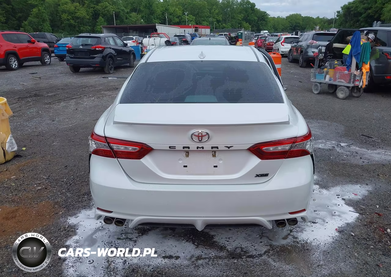 2020 Toyota Camry Xse VIN:4T1K61AK4LU926746 - 16