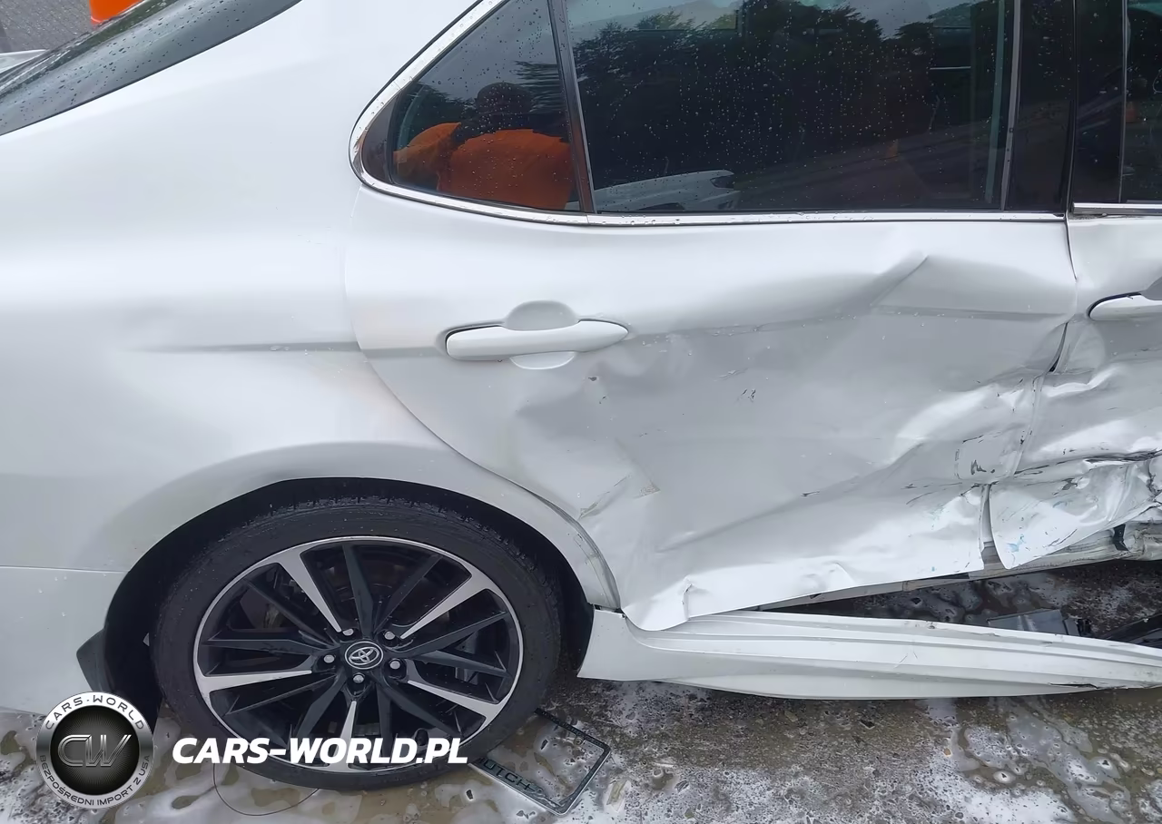 2020 Toyota Camry Xse VIN:4T1K61AK4LU926746 - 18