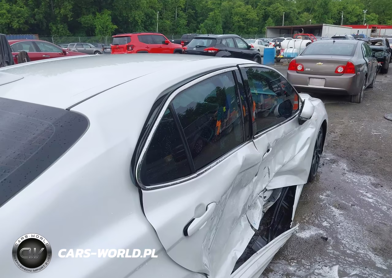 2020 Toyota Camry Xse VIN:4T1K61AK4LU926746 - 19