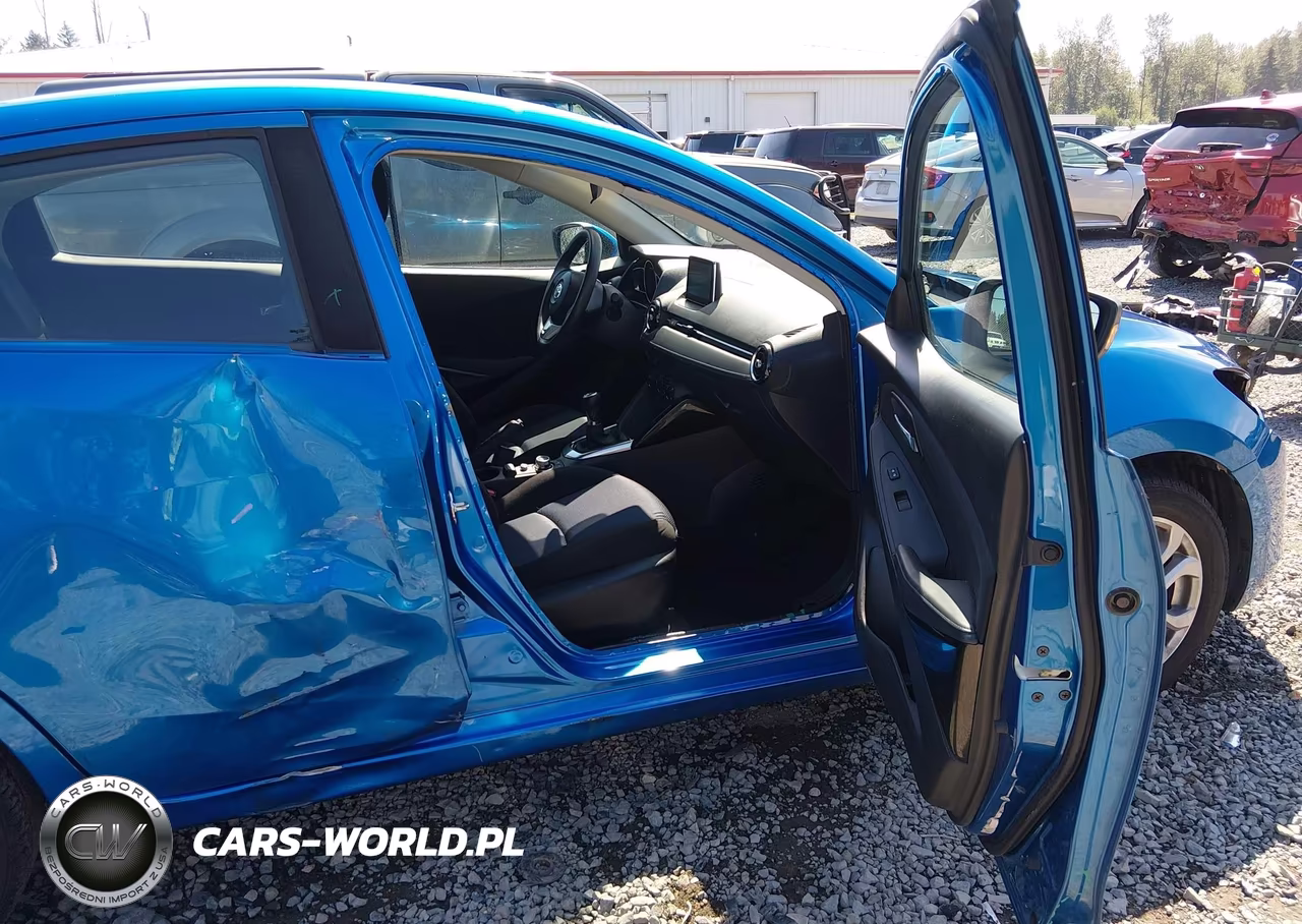 2017 Toyota Yaris Ia VIN:3MYDLBYV6HY185470 - 5