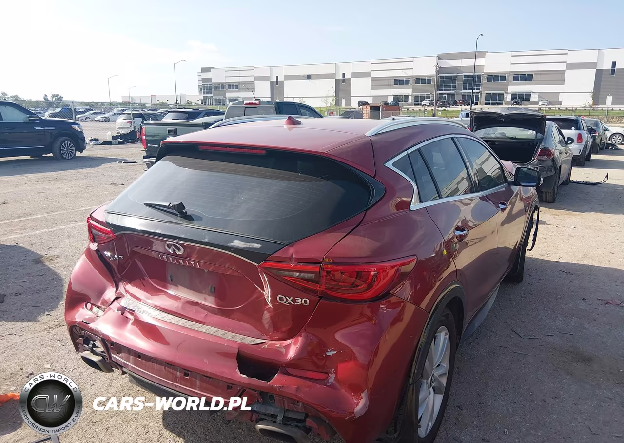 2018 Infiniti Qx30 Luxe VIN:SJKCH5CP3JA004967 - 4