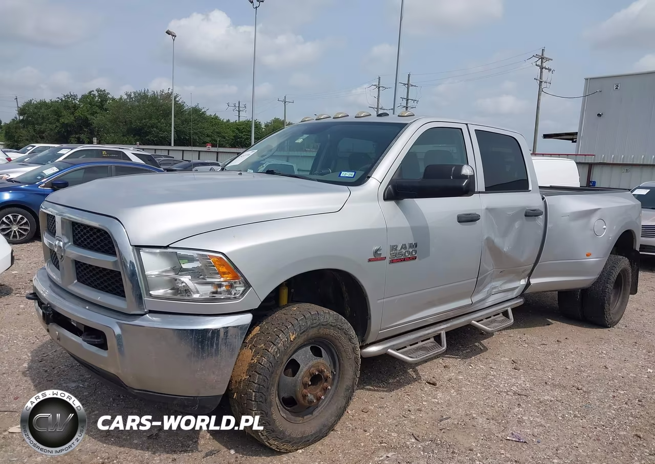 2018 Ram 3500 Tradesman 4X4 8' Box VIN:3C63RRGL2JG143916 - 2
