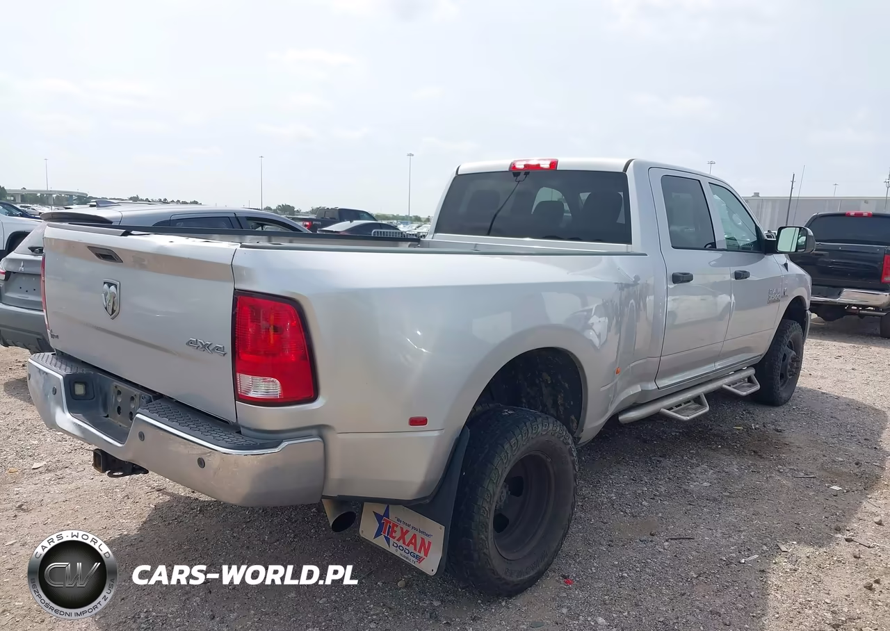 2018 Ram 3500 Tradesman 4X4 8' Box VIN:3C63RRGL2JG143916 - 4
