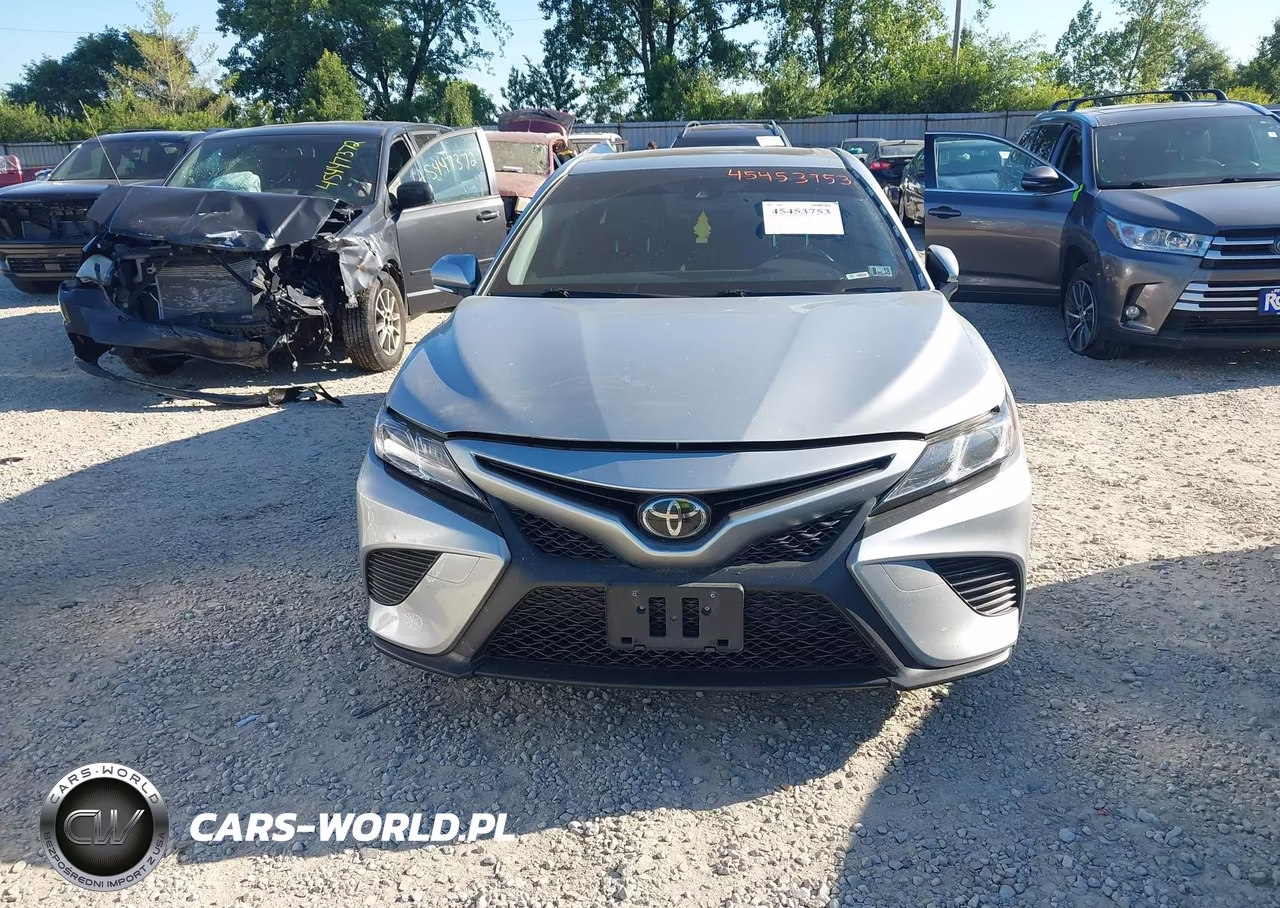 2018 Toyota Camry Se VIN:JTNB11HK3J3016030 - 12