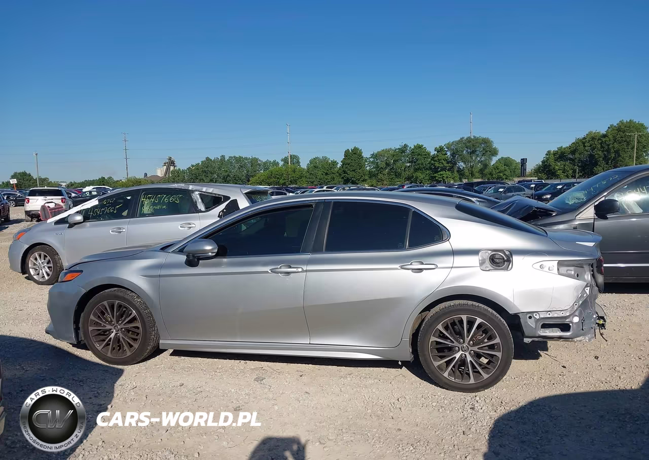 2018 Toyota Camry Se VIN:JTNB11HK3J3016030 - 14