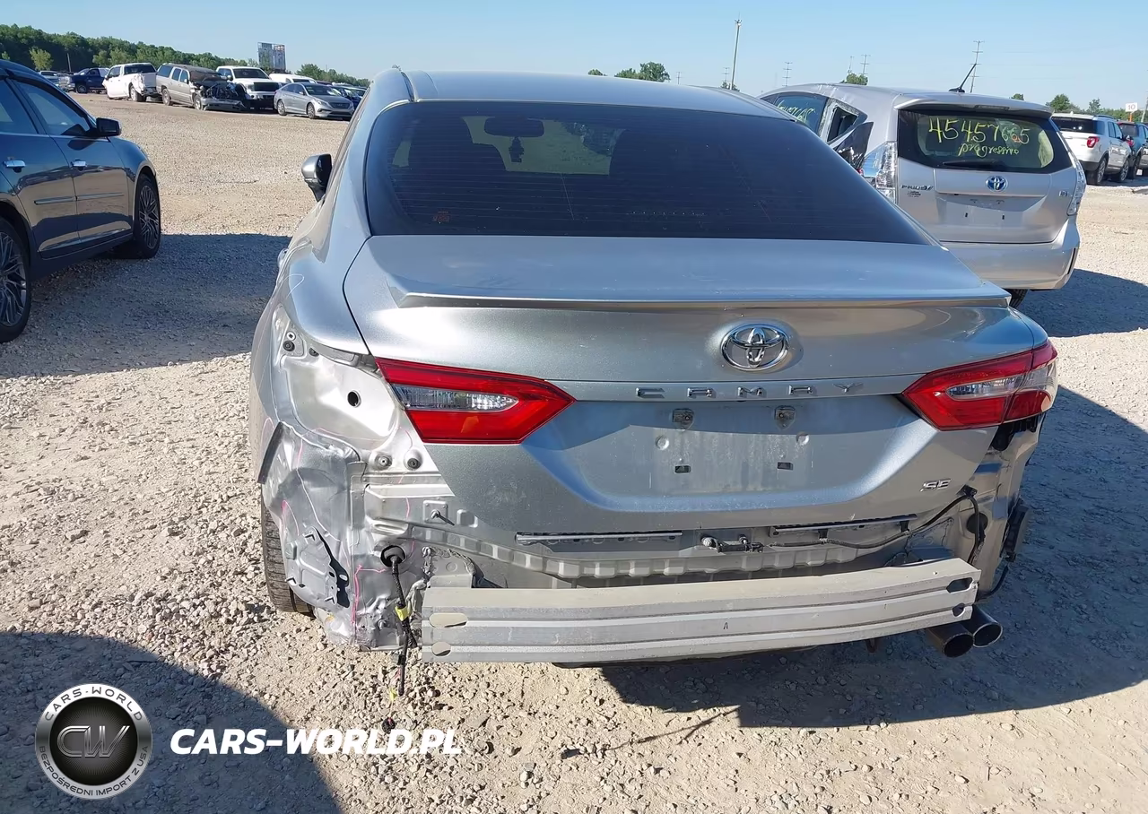 2018 Toyota Camry Se VIN:JTNB11HK3J3016030 - 6