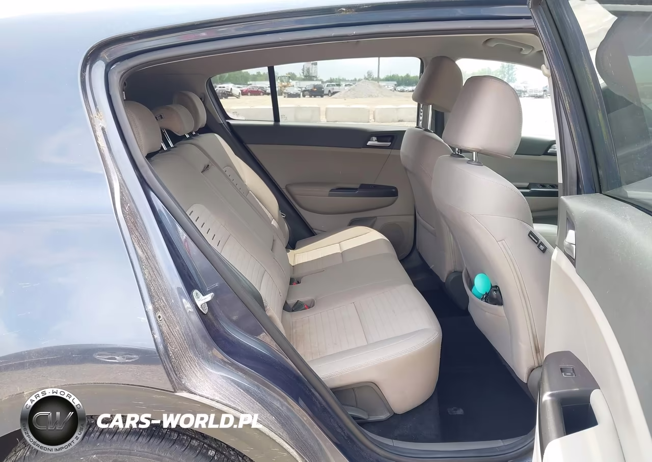 2018 Kia Sportage Lx VIN:KNDPM3AC1J7472634 - 8