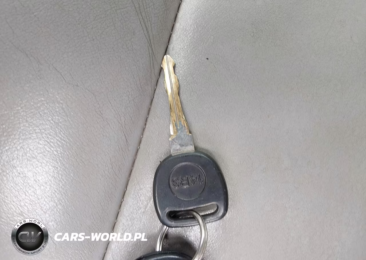 2005 Chevrolet Equinox Lt VIN:2CNDL73F356130916 - 11