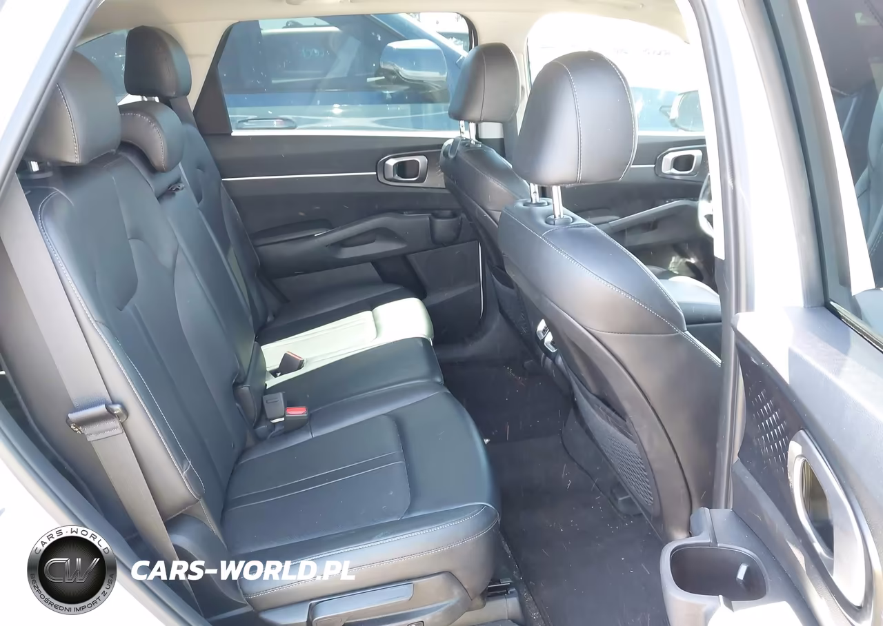 2023 Kia Sorento S VIN:5XYRL4LC9PG248053 - 8